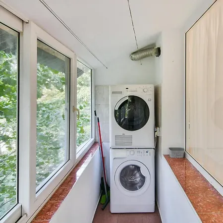 Apartment Hideout In Heart Of With Wifi Varna